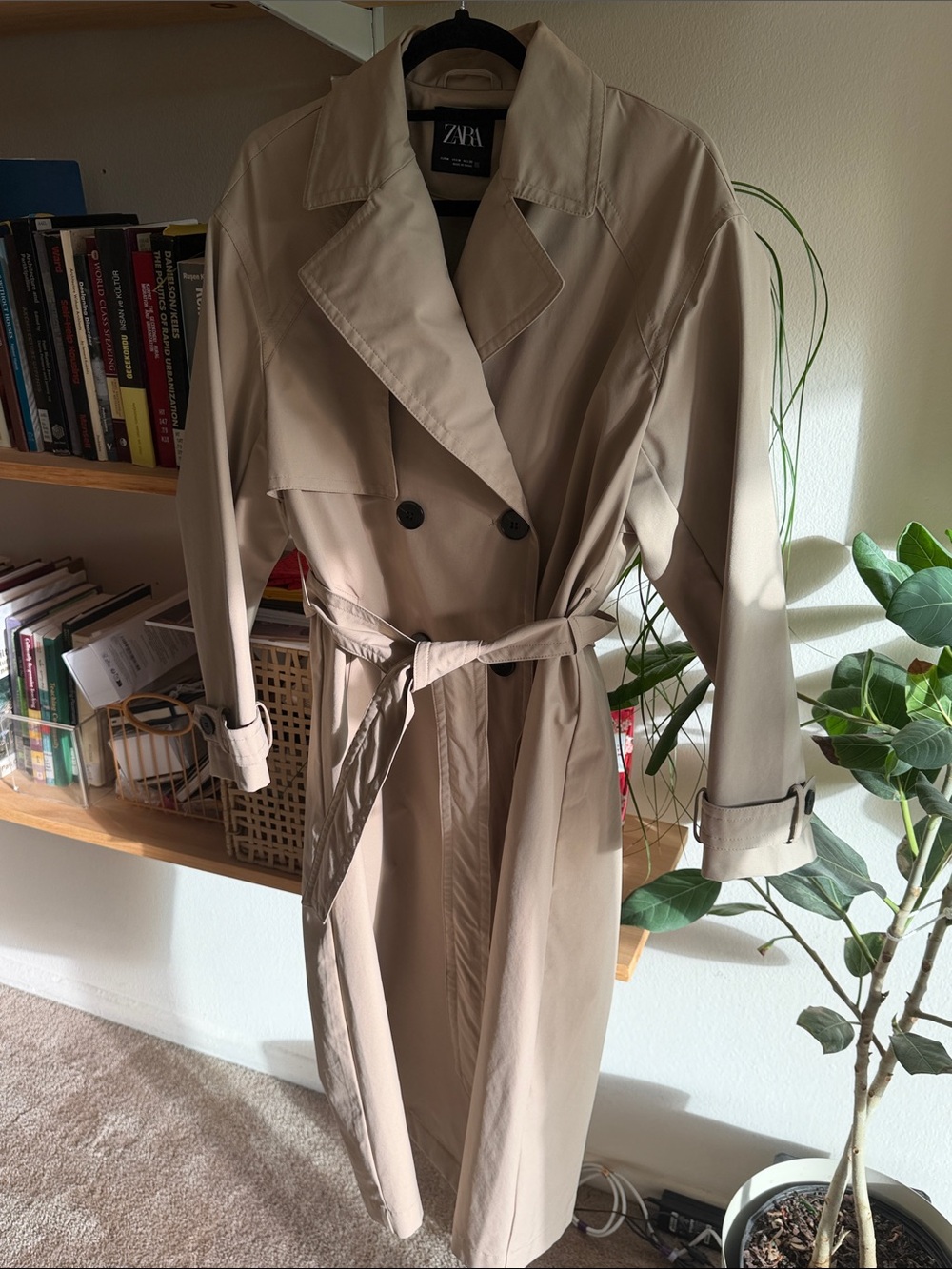 Zara Light Beige Double-Breasted Trench Coat